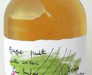  Grappa prodotta dalla distilleria Levi Serafino Neive